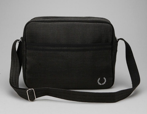 Fred Perry Straw Shoulder Bag Fred Perry Straw Messenger Bag