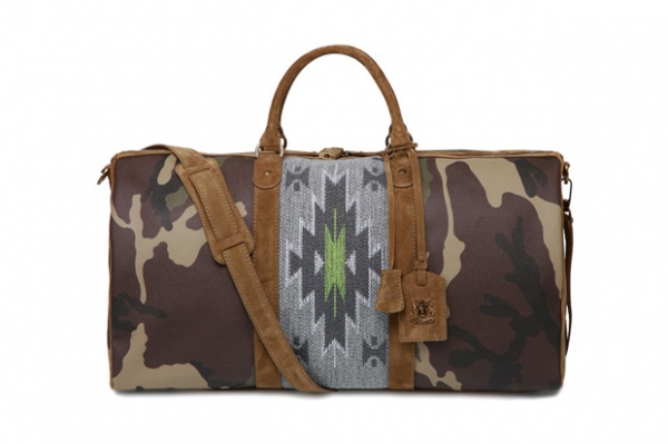 Trussardi 1911 Navajo Camo Weekender Bag Trussardi 1911 Navajo Camo Weekender Bag Trussardi 1911 Navajo Camo Weekender Bag