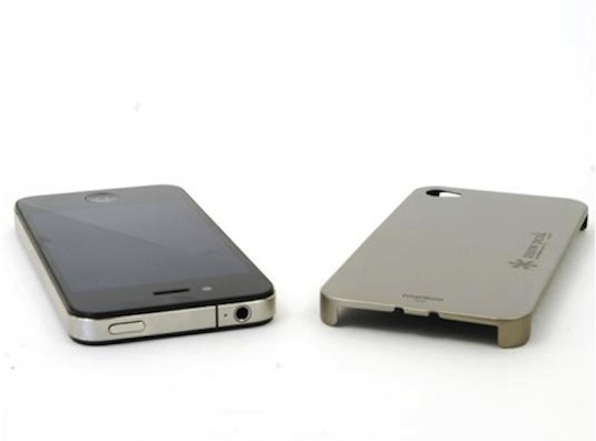  Snow Peak iPhone 4 Titanium Case