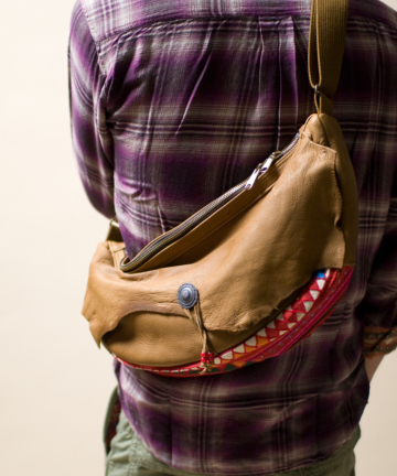 rehacer x ANOUTCOMMUNE Deerskin Shoulder Bag rehacer x ANOUTCOMMUNE Deerskin Shoulder Bag Rehacer x Anoutcommune Deerskin Shoulder Bag