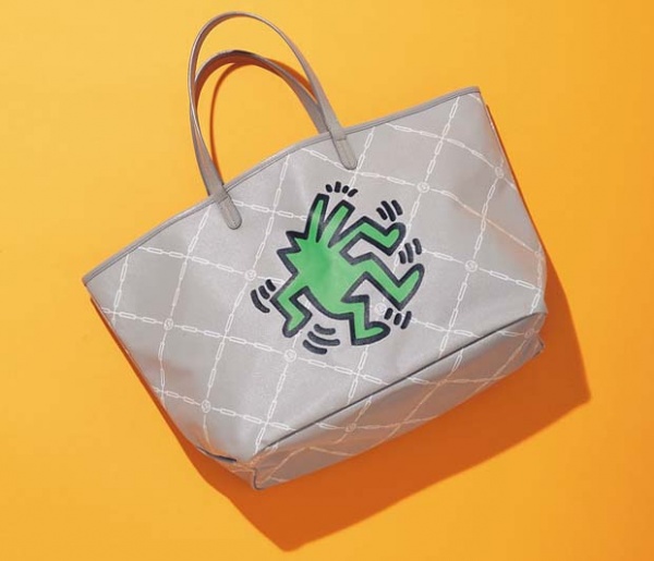 uniform experiment keith haring tote bag 1 Uniform Experiment Keith Haring Bag