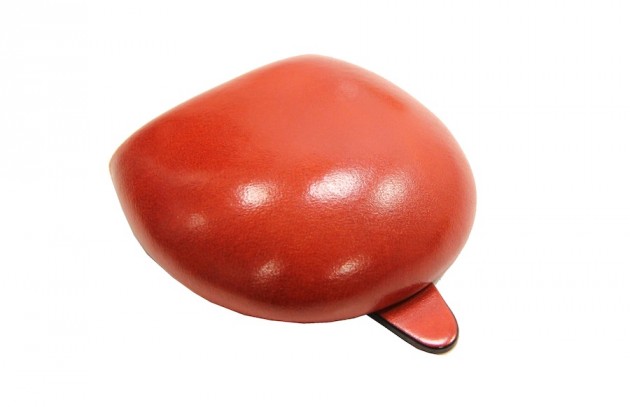 Drakes coin 10 630x407 Il Bussetto for Drakes of London Leather Coin Holder