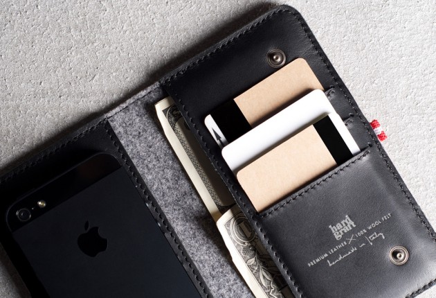 hard graft mighty phone fold wallet 08 630x430 Hard Graft Mightly iPhone Fold Wallet