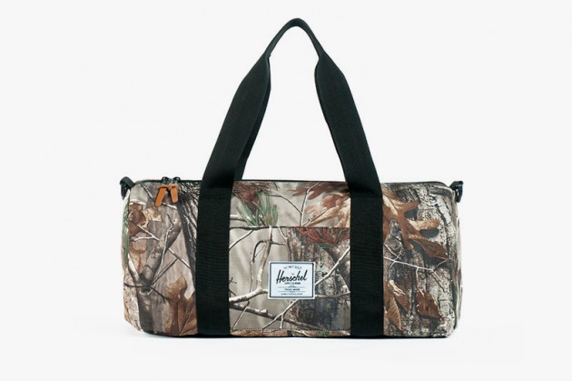 herschel supply co real tree fall highsnobiety 6 630x419 Herschel Supply Co. Fall 2013 Real Tree Camouflage Collection
