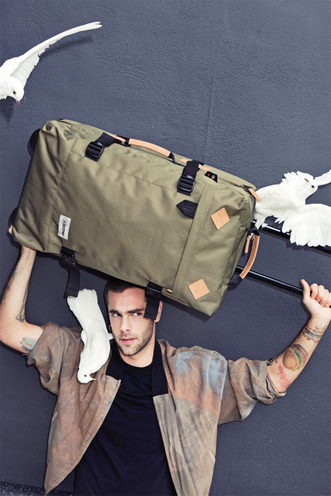 eastpak 2014 springsummer lookbook 5 Eastpak Spring/Summer 2014 Accessory Lookbook