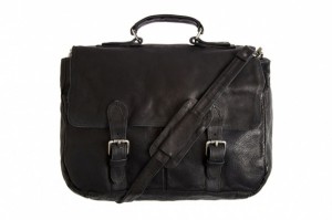 Common Projects College Messenger