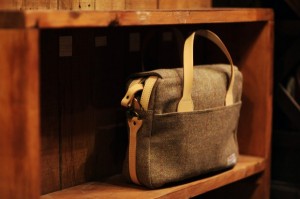 Harris Tweed Messenger Bag by Pherrow’s