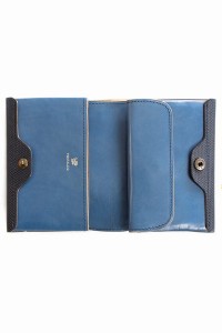 Postalco Cross Grain Leather Card & Coin Wallet