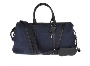 Want Les Essentiels De La Vie Holdall