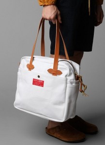 Filson Red Label Zip Tote