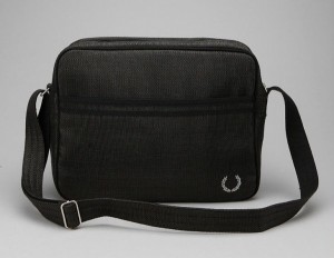 Fred Perry Straw Messenger Bag