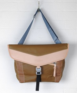 Bedouin Saracen Messenger Bag
