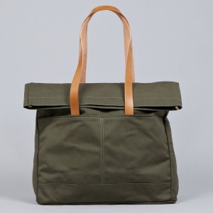 Makr Standard Canvas Fold Weekender – Army Green