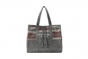 White Mountaineering & Porter Yarn Blanket Border Tote Bag
