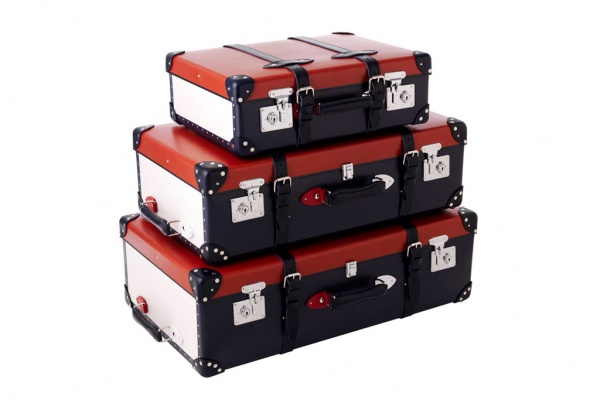 globe-trotter-red-white-blue-limited-edition-luggage-series-1
